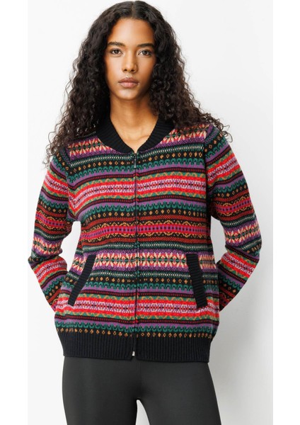 Kadın Hakim Yaka Jakarlı Yün Hırka Siyah modelleri