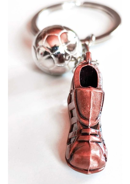 Futbol Topu ve Spor Ayakkabı Metal Anahtarlık modelleri