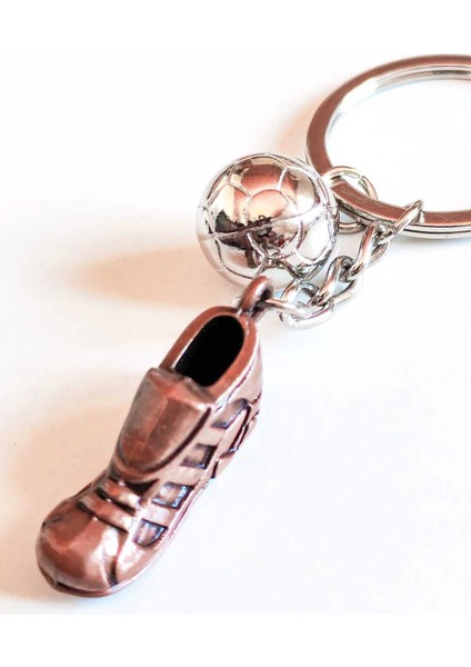 Futbol Topu ve Spor Ayakkabı Metal Anahtarlık fırsatları