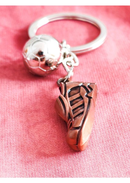 Futbol Topu ve Spor Ayakkabı Metal Anahtarlık