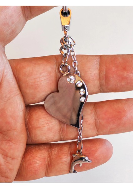 Üzeri Taşlı Kalp ve Zincir Ucunda Yunuslu Metal Anahtarlık