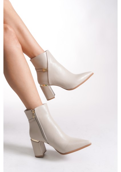 Kadın Sivri Burun Bot 0012060 modelleri