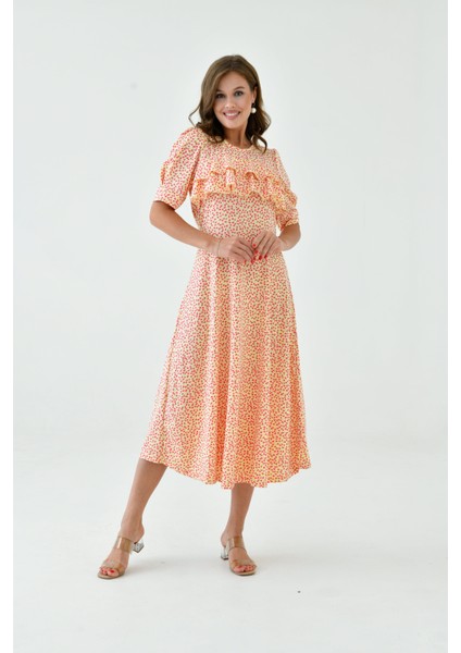 Kadın Çiçekli Kare Yaka Yarım Volanlı Kol Spor Şık Yazlık Uzun Elbise modelleri