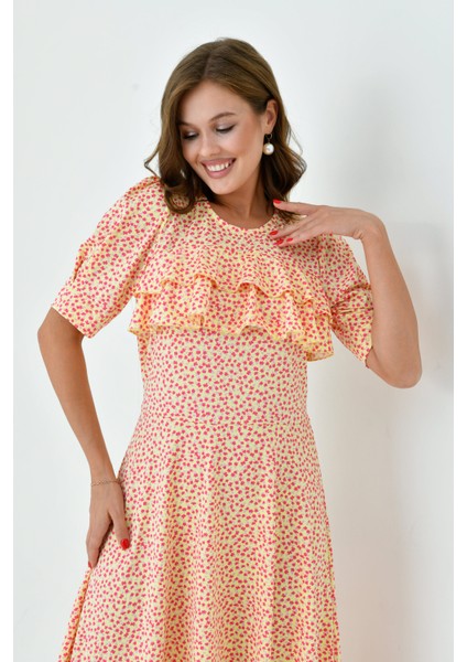 Kadın Çiçekli Kare Yaka Yarım Volanlı Kol Spor Şık Yazlık Uzun Elbise indirimleri