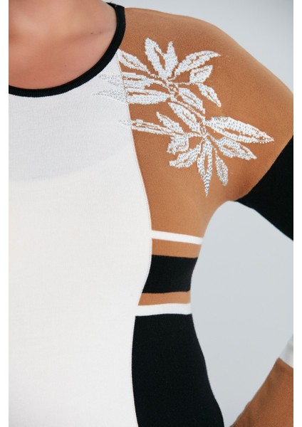 Kadın Üç Renkli Çiçek Desenli Taş Detaylı Premimum Kalite Şık Curve Anne Büyük Beden Triko Bluz modelleri