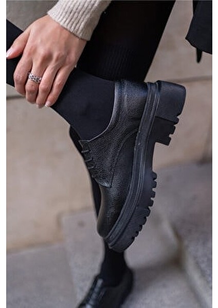 Kadın Çizme Siyah Vegan Deri Düz Taban Şık Tasarım Günlük Kullanım İçin fırsatları
