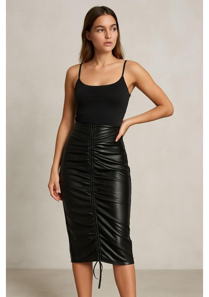 Önden Yırtmaçlı Ayarlanabilir Deri Etek modelleri