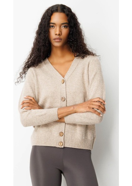 Kadın V Yaka Kısa Yün Hırka K.bej