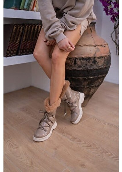 Linnest Kadın Nude Bot modelleri