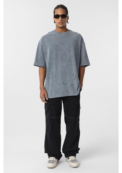 Yıkamalı Metal Detaylı Oversize Tişört Açık Füme