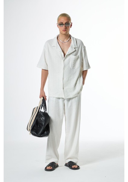 Oversize Kısa Kol Cepli Triko Gömlek Beyaz