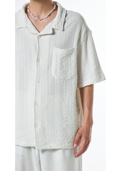 Oversize Kısa Kol Cepli Triko Gömlek Beyaz modelleri