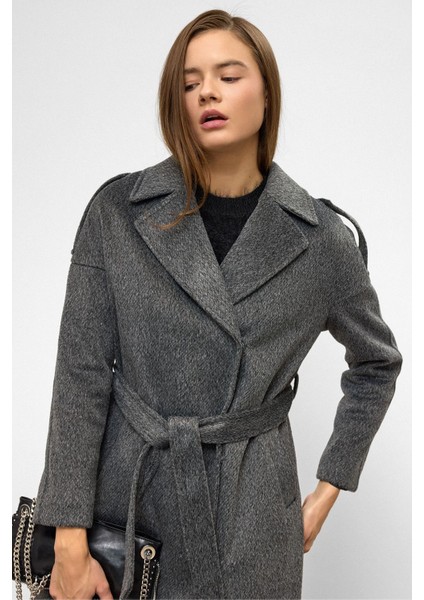 Apolet Detaylı Çıt Çıt Kapamalı Oversize Moher Kaban Antrasit 3147