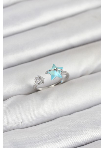 Pirinç Gümüş Renk Mavi Yıldızlı Model Kadın Yüzük