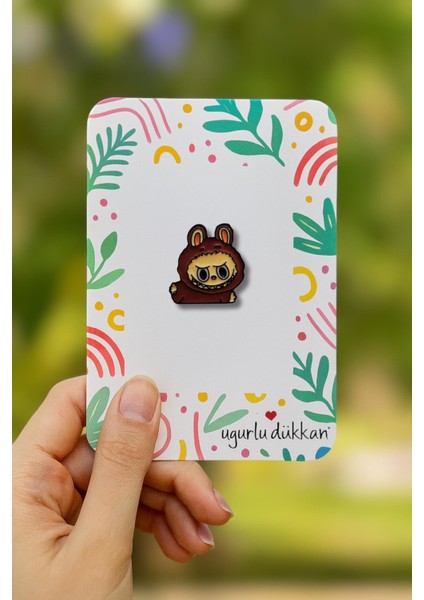 Kahverengi Labubu Rozeti