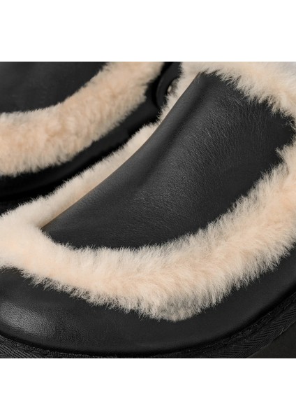 Kadın Sandalet 1171507 Ugg W Esmee Leather Clog Black indirimleri