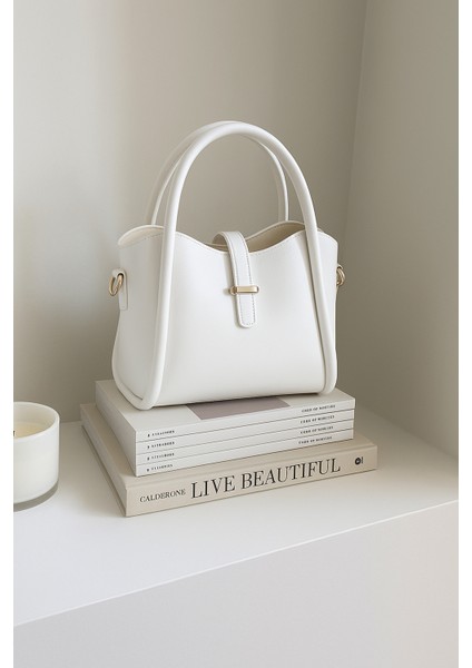 Kadın Gold Aksesuar Detaylı Üç Bölmeli Tasarım Çıkarılabilir Makyaj Çantalı El ve Omuz Çantası Roma