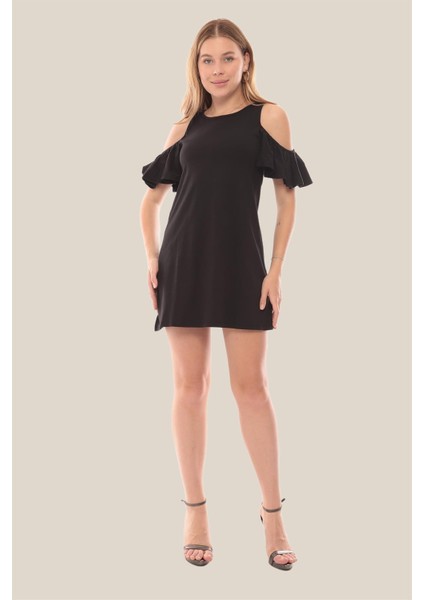 Kadın Siyah Omzu Açık Fırfır Detay Çan Pamuk Elbise fiyatları