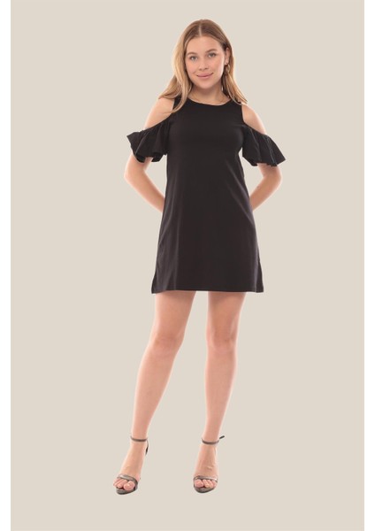 Kadın Siyah Omzu Açık Fırfır Detay Çan Pamuk Elbise fırsatları