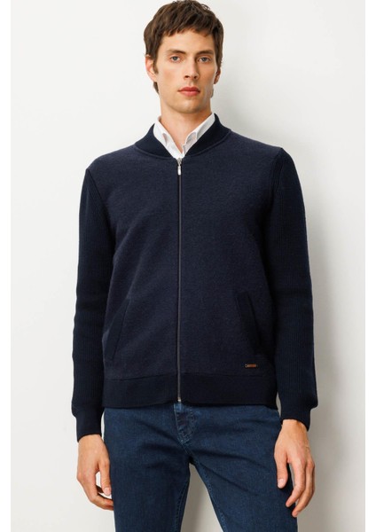 Erkek Hakim Yaka Önü Keçe Triko Mont K.lacivert fiyatları