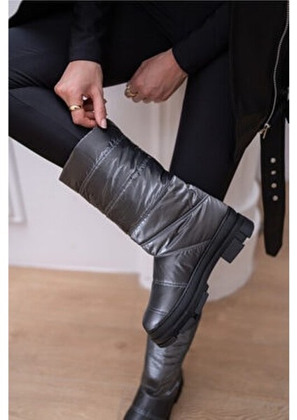 Porro Kadın Gri Platın Paraşüt Kumaş Bot