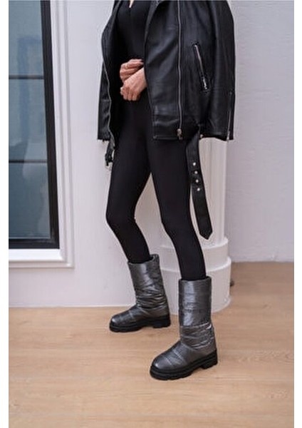 Porro Kadın Gri Platın Paraşüt Kumaş Bot modelleri