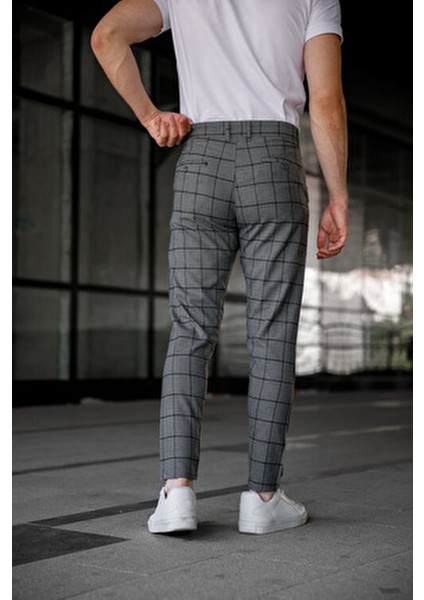 Erkek Slim Fit Gri Ekoseli Kumaş Pantolon %65 Polyester %32 Viskon 32 Beden