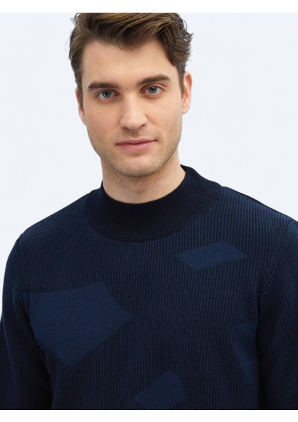 Indigo Yarım Balıkçı Yaka Desenli Yün Karışımlı Triko Kazak fırsatları