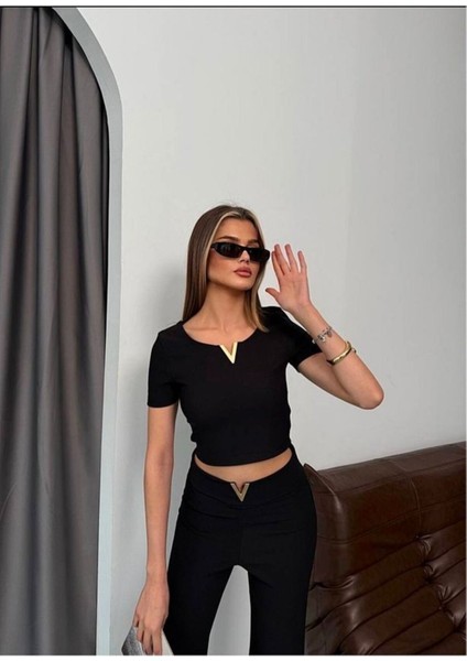 Kadın Gold V Yaka ve Yüksek Bel Aksesuarlı Ottoman Kumaş Ikili Spor Şık Takım