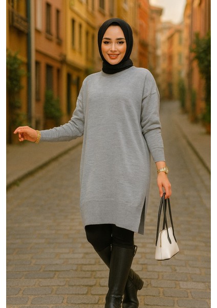 Gri Tesettür Triko Kazak Tunik 17203GR