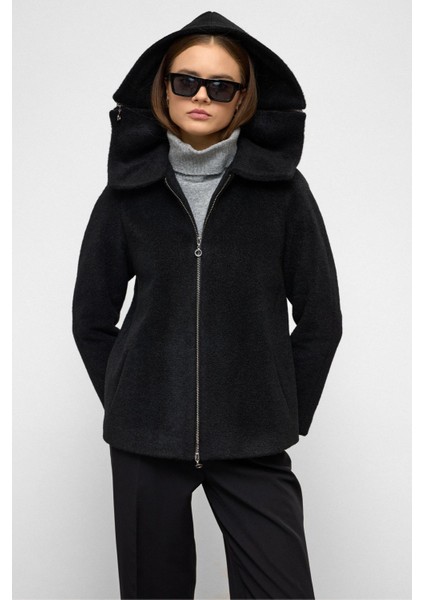 Çıkabilir Kapüşonlu Fermuar Detaylı Oversize Kaban Siyah 3128