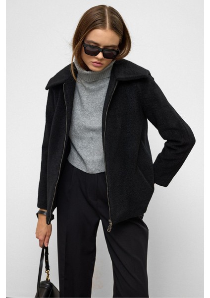 Çıkabilir Kapüşonlu Fermuar Detaylı Oversize Kaban Siyah 3128 modelleri