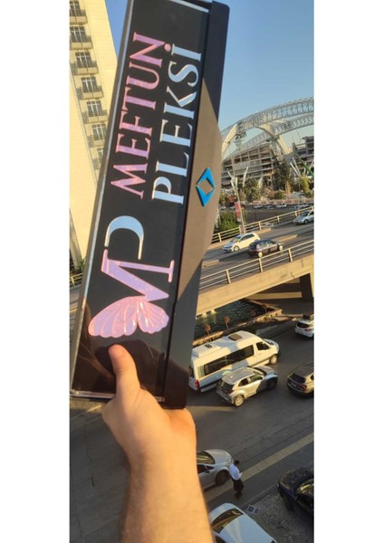 Togg Model Mat Pleksi Plakalık