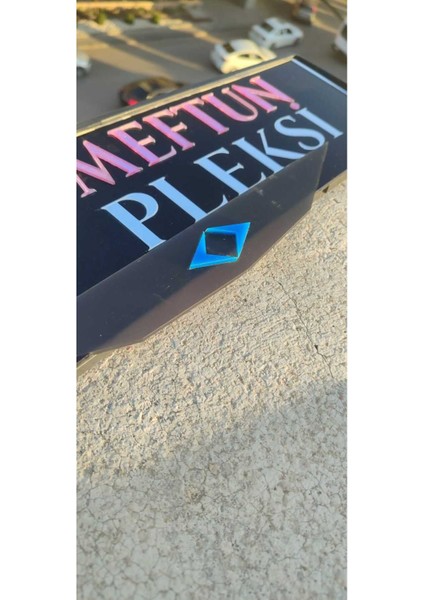 Togg Model Mat Pleksi Plakalık