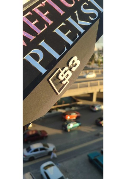 S3 Model Mat Pleksi Plakalık