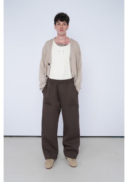 Kahverengi Oversize Eşofman – Telefon Için Ekstra Cepli