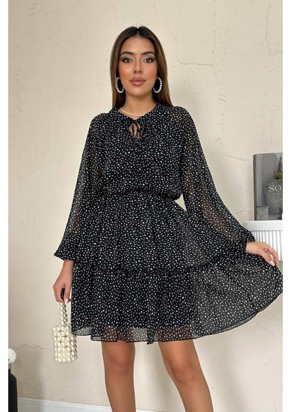 Eteği Katlı Puantiyeli Elbise modelleri