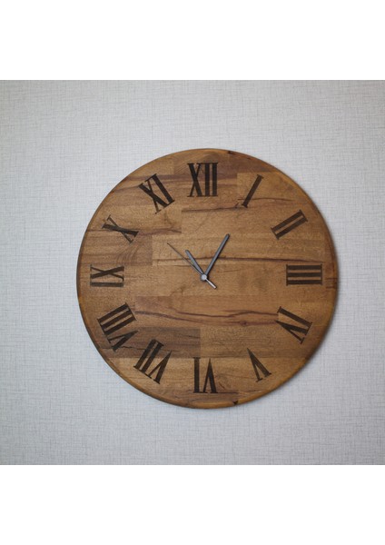 Romen Rakamlı Lazer Kazıma Ahşap Duvar Saati - 42CM Sessiz Mekanizma - Ceviz Rengi