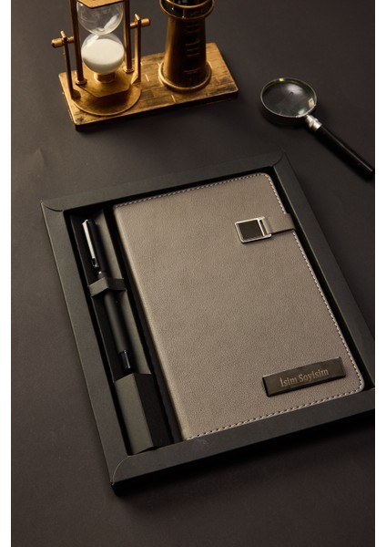 Kişiye Özel Hediyelik Kutulu Siyah Kalemli Çizgili 180 Sayfa Gri Deri Not Defteri