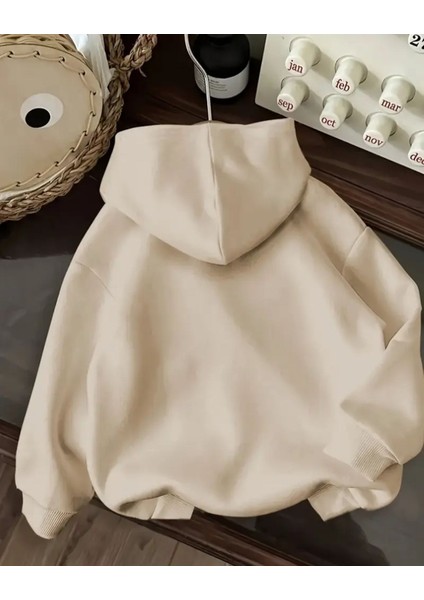 Love Yazı Detay Baskılı Içi Polarlı Kapüşonlu Sweatshirt fiyatları