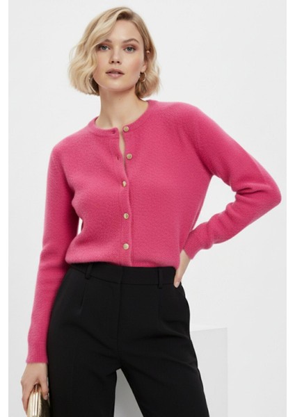 Pembe Kadın Yumoş Dokulu Düğmeli Triko Hırka 2241