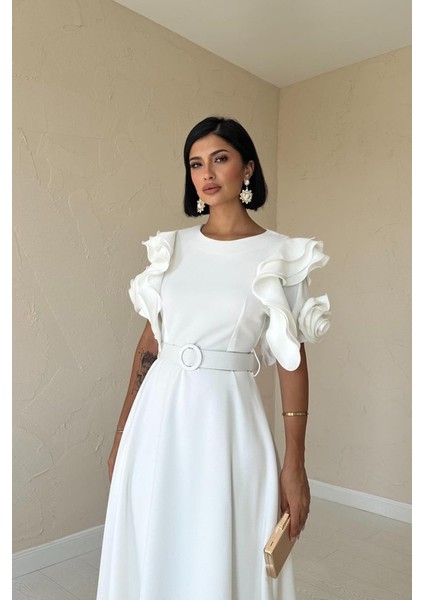 Beyaz Kolları Volanlı Kemerli Elbise fiyatları