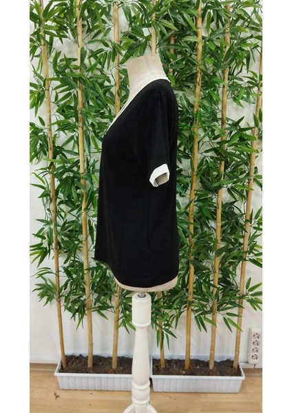 Kadın Kısa Kollu V Yakalı Viskon Bluz