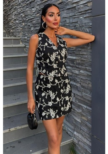 Nakışlı Yelek Şort Etekli Keten Takım 10226-08 fiyatları