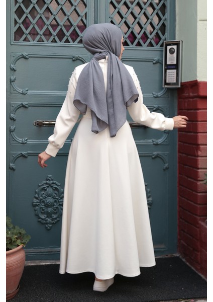 Kolları Boncuk Işlemeli Ekru Tesettür Elbise 23631E modelleri