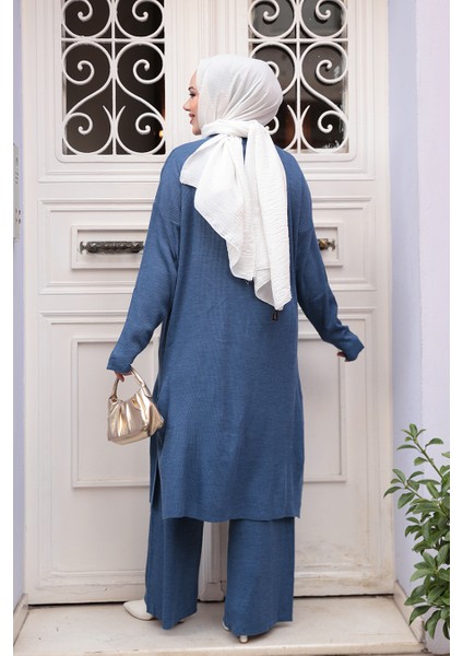 Yakalı Indigo Mavisi Tesettür Triko Ikili Takım 34181IM fırsatları