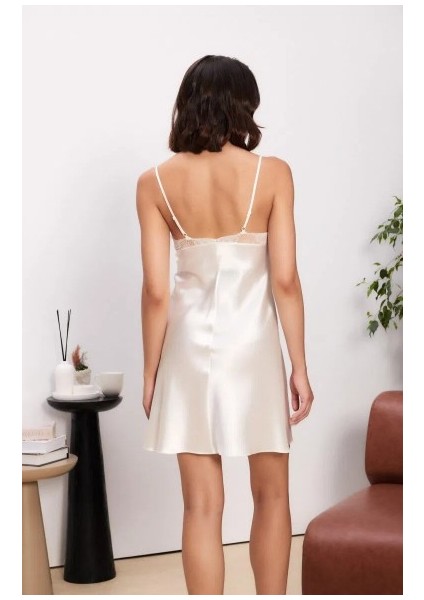 Saten Dantelli Kadın Gecelik ve Sabahlık Takımı - 4500 fiyatları