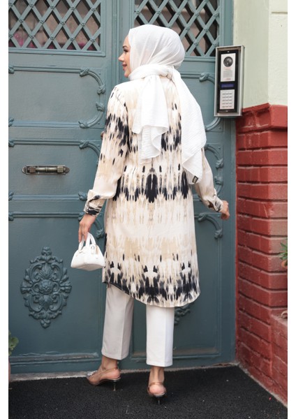 Desenli Siyah Tesettür Viskon Tunik 11744S modelleri