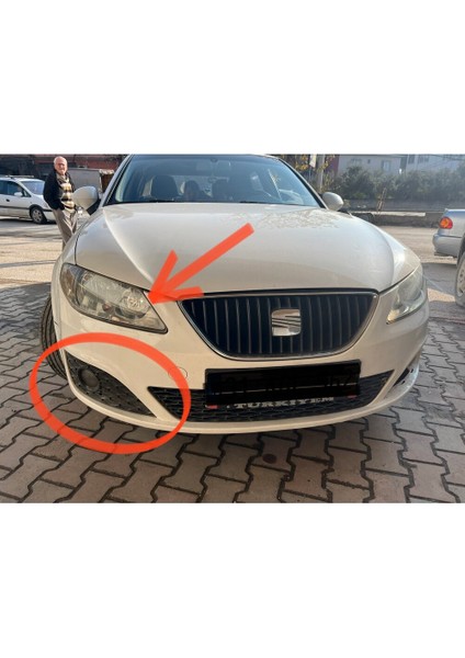 Seat Exeo Sis Farı Çerçevesi (Sag Yolcu) Tarafı