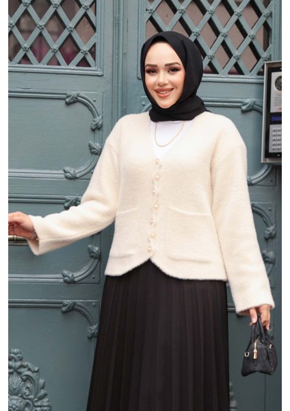 Tüylü Krem Tesettür Triko Hırka 8828KR
